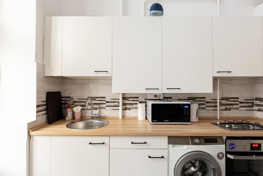 K5 Kis Apartment 부다페스트 외부 사진